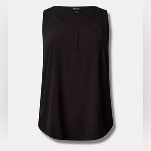 Torrid 2 Challis Henley Pocket Tank